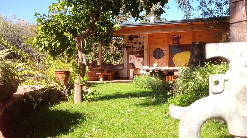 Le Case Di Bacco Santa Venerina Habitación foto